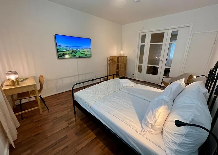 Apartman Hogland - 3 *